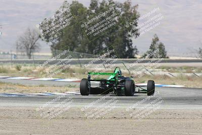 media/Jun-02-2024-CalClub SCCA (Sun) [[05fc656a50]]/Group 6/Qualifying/